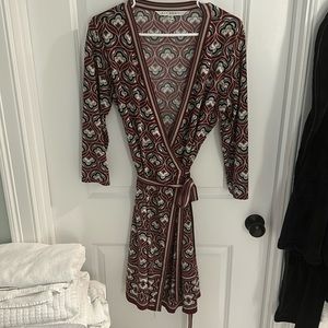 Max studio burgundy wrap dress